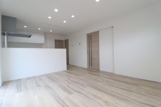 New 3LDK House for Sale in Sanjo, Niigata - 86.75 sqm - Thumbnail 4