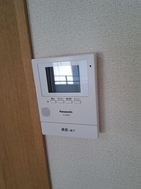 2DK Apartment for Rent in Fukushima City, Fukushima Prefecture - Thumbnail 3