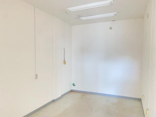 Commercial Space for Rent in Kodaira, Tokyo - 66.12 sqm - Thumbnail 3