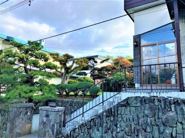 525.86 sqm Land for Sale in Sapporo's Maruyama Nishimachi - Thumbnail 4