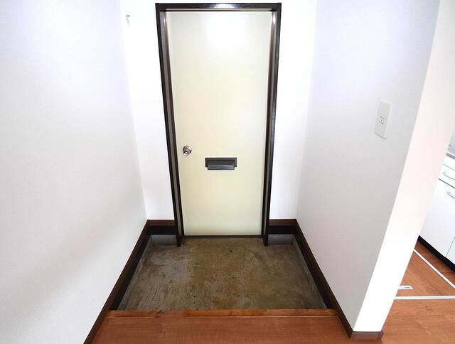 Compact 2DK House for Sale in Hokota, Ibaraki - Thumbnail 3