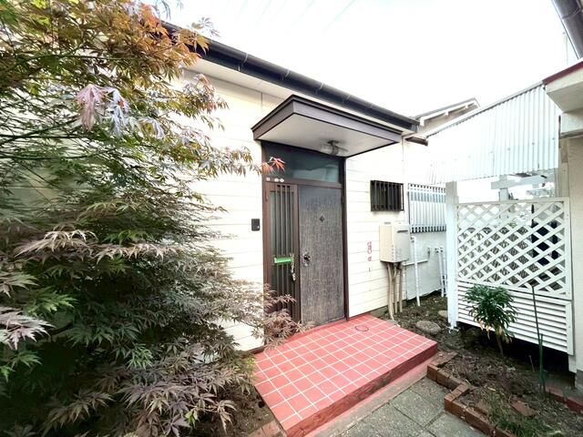 2DK Rental House in Sagamihara, Kanagawa - Image 1
