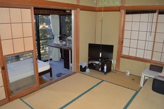 1978 Wooden House on 378sqm Land in Kannami, Shizuoka - Thumbnail 3