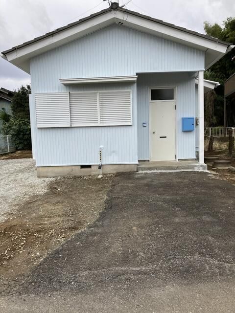 3DK Detached House with Free Parking for 3 Cars in Miho Village, Ibaraki - Thumbnail 2