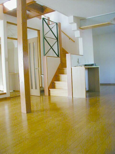 1LDK Detached House for Rent in Nagaoka, Niigata - Thumbnail 3