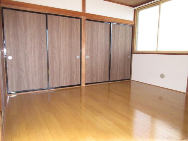 2DK Apartment for Rent in Morioka, Iwate - 40.49 sqm - Thumbnail 2