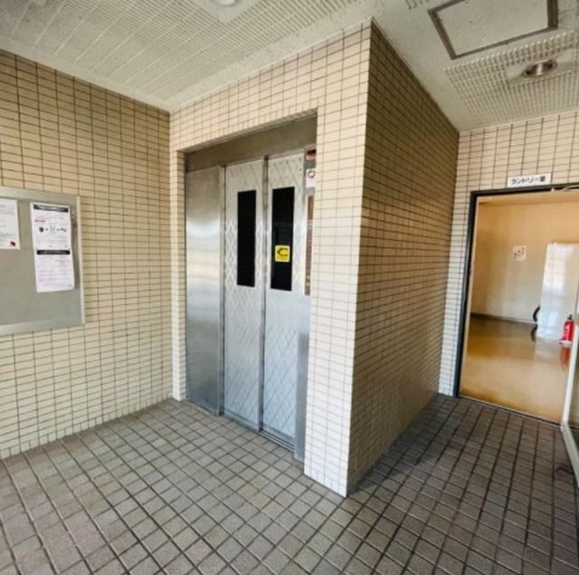 1K Condominium in Hakodate, Hokkaido - 24.94 sqm - Thumbnail 3