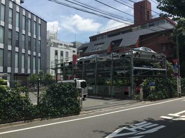 Orix Sendagaya Building Medium Roll-Roof Parking Space for Rent - Thumbnail 2
