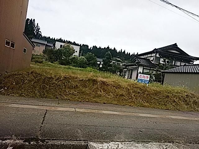 622 sqm Residential Land for Sale in Imizu, Toyama - Thumbnail 4