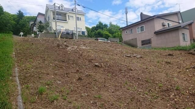 Land for Sale in Otaru, Hokkaido – 293.41 sqm Corner Plot - Thumbnail 4