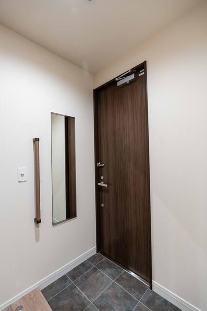 Modern 2LDK Apartment for Rent in Matsudo, Chiba - Thumbnail 2