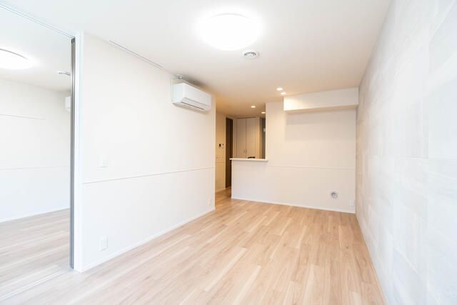 Modern 2LDK Apartment for Rent in Matsudo, Chiba - Thumbnail 4