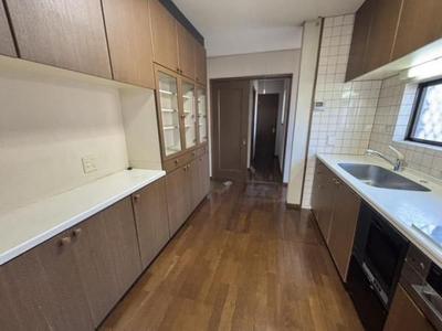 4SLDK Detached House on 328.9 m² Corner Lot in Ōnojō, Fukuoka — Image 22, Onojo, Fukuoka