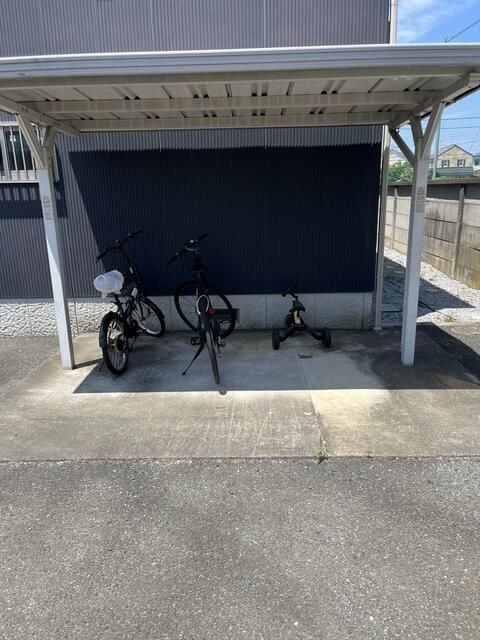 2LDK Apartment for Rent in Sano, Tochigi - Shiroyama Hills B - Thumbnail 3