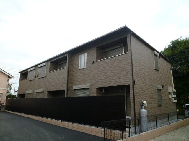 2LDK Apartment for Rent in Higashimurayama, Tokyo - Thumbnail 2