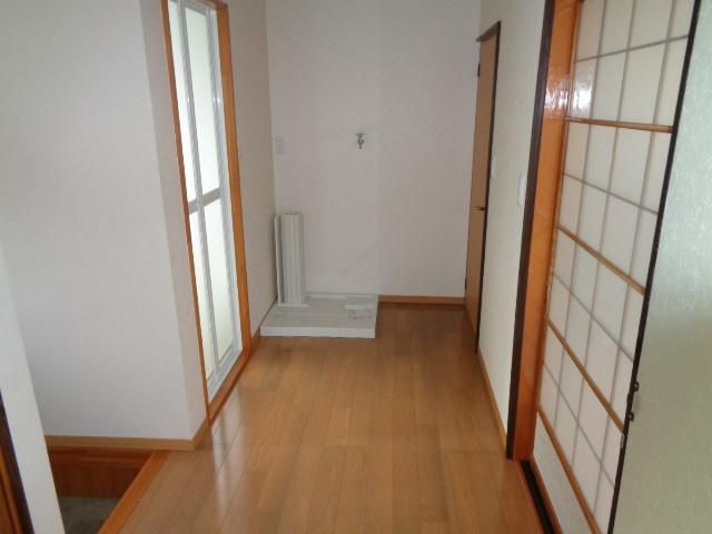 3K Apartment for Rent near Shinjo Station, Yamagata - Thumbnail 4