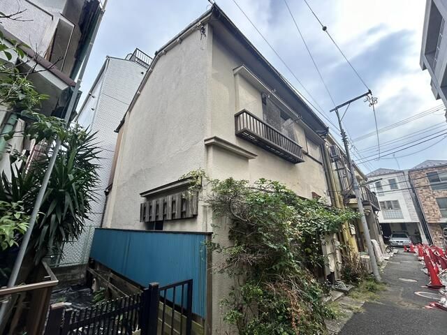 51.06 sqm Land for Sale in Shinagawa, Tokyo - Near Musashi-Koyama Station - Thumbnail 3