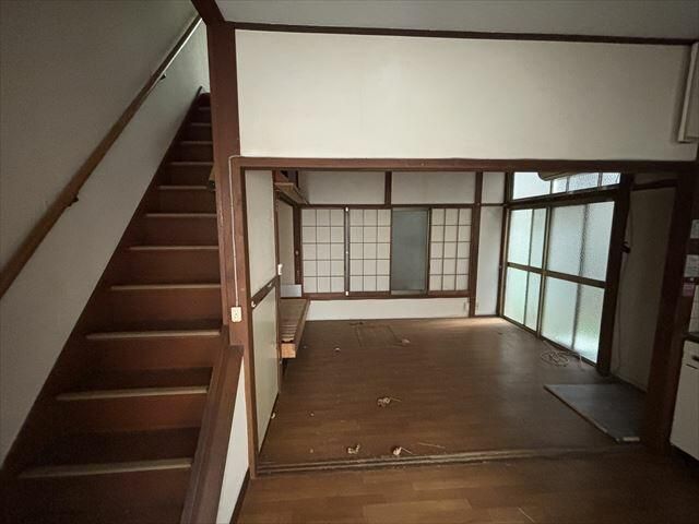 Commercial Building for Rent in Higashi-Gotanda, Shinagawa, Tokyo - Thumbnail 4