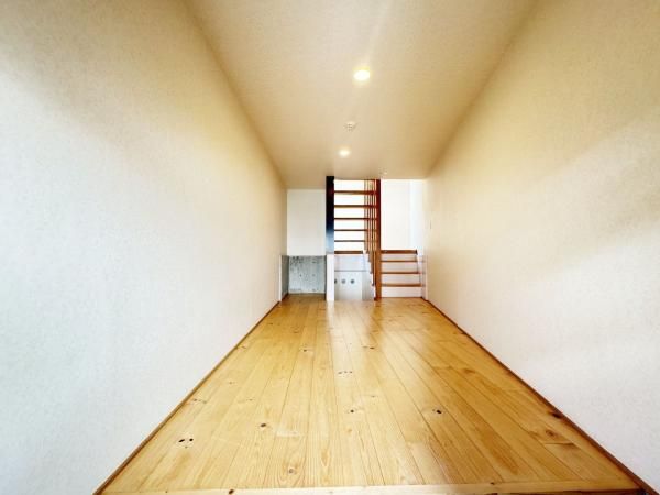 2LDK Detached House for Sale in Hiroo, Shibuya, Tokyo - Thumbnail 3