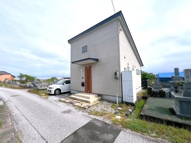 2012 Built 1SLDK House in Nankoku, Kochi with Garden and Free Parking - Thumbnail 3
