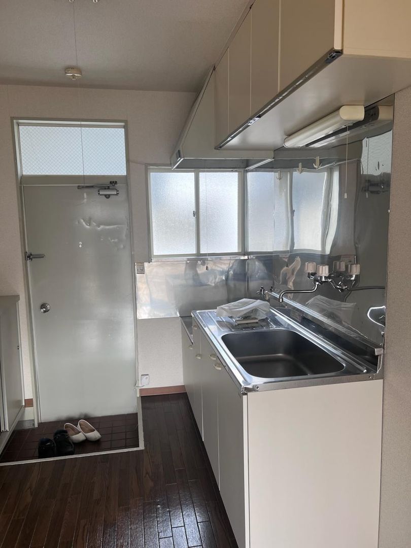 3DK Apartment for Rent in Wakabayashi, Sendai, Miyagi - Thumbnail 3
