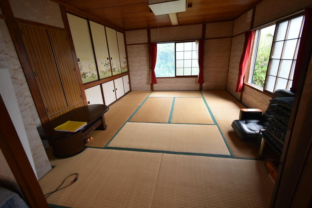 4LDK House for Sale in Sapporo's Minami Ward, Hokkaido - Thumbnail 3