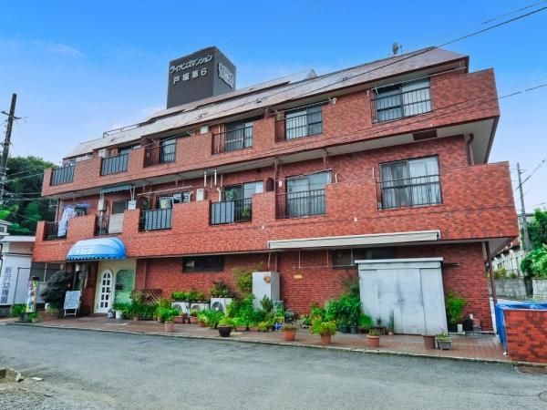 Lions Mansion Totsuka 6 3DK Apartment for Sale in Yokohama - Thumbnail 2