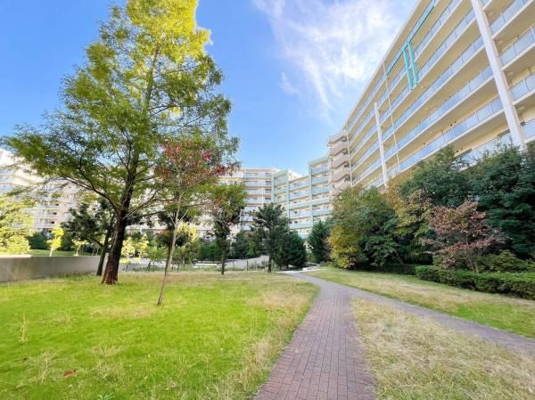 3LDK Apartment for Sale in Inagi City, Tokyo - 92.99 sqm - Thumbnail 2