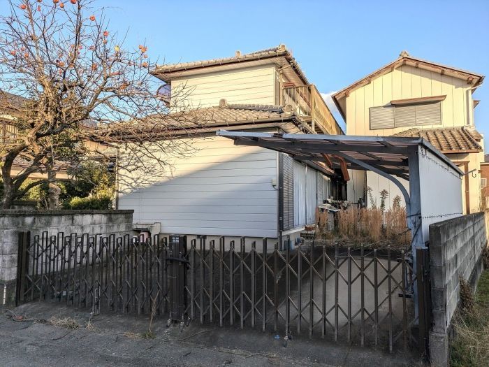 4LDK House for Sale in Aizumi, Tokushima with Large Land and Parking - Thumbnail 4