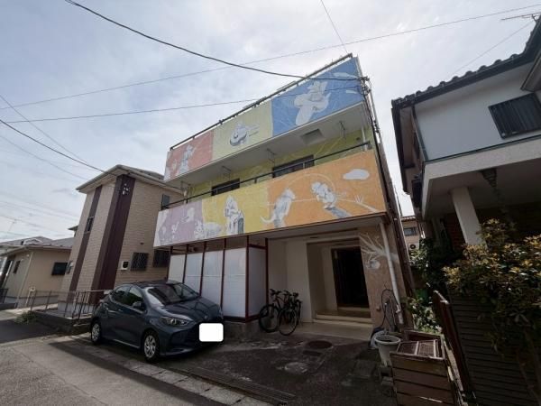 Reinforced Concrete Apartment Building in Yamato, Kanagawa - Thumbnail 2