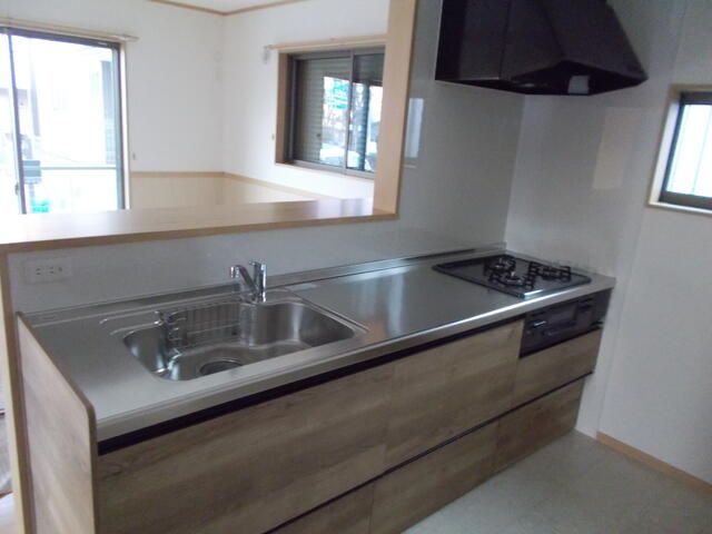 New 4LDK Rental House in Machida, Tokyo - Thumbnail 3