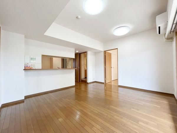 4LDK Apartment for Sale in Inage, Chiba - 77.4㎡ - Thumbnail 2