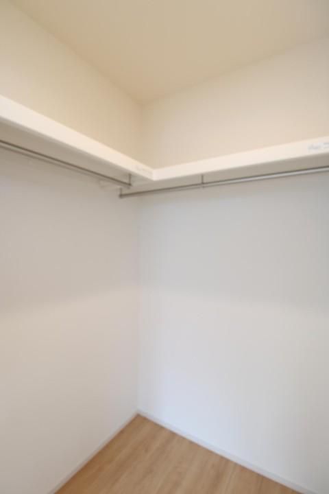 New 4LDK House in Sapporo Nishi Ward with Parking for Two - Thumbnail 3