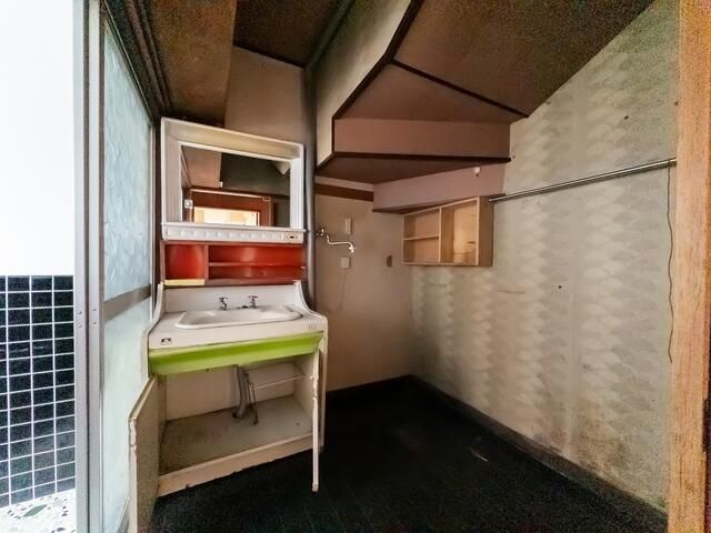 3-Unit Apartment Building for Sale in Aizuwakamatsu, Fukushima - Thumbnail 4