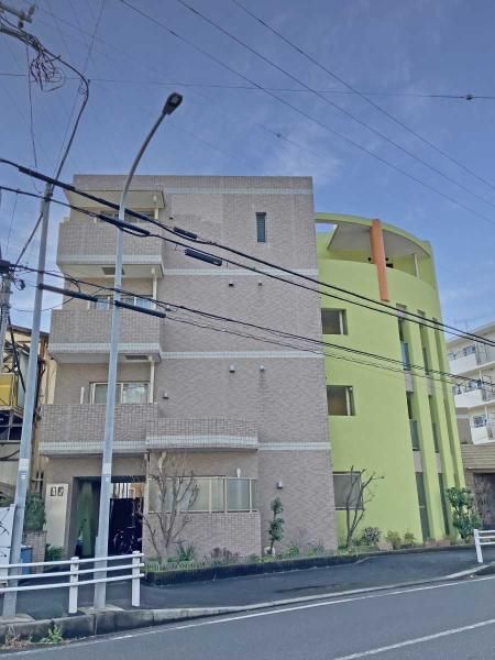 View Mark Ookuyama Apartment Building for Sale in Yokohama - Thumbnail 2