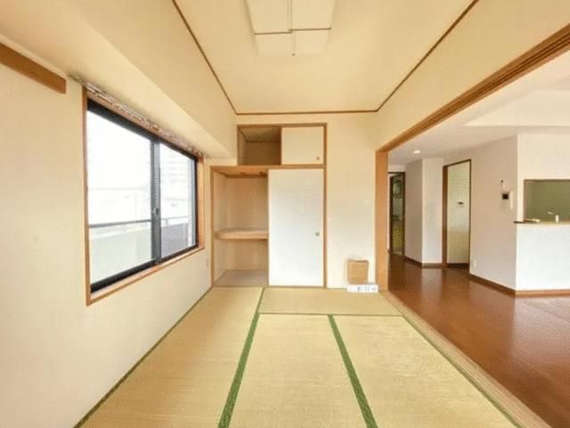 4LDK Apartment in Toda City, Saitama - 77.50 sqm - Thumbnail 2