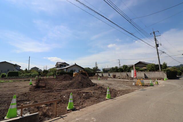 Land for Sale in Annaka, Gunma - 296.99 sqm Residential Plot - Thumbnail 2