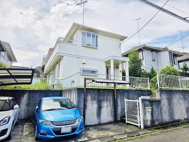 4LDK House for Sale in Utsunomiya, Tochigi with Garden and Parking - Thumbnail 3