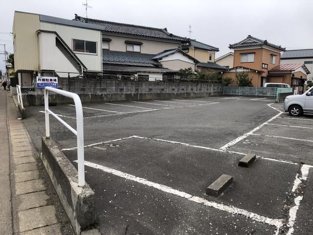 Affordable Rental Parking Space in Niigata City's Akiha Ward - Thumbnail 2