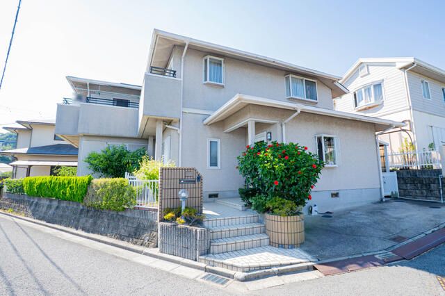 6LDK Family Home in Quiet Wakayama Neighborhood - Image 7