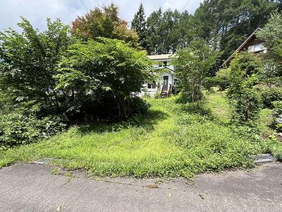 House with wood stove in Tsutsujigahara villa area: Villa Real Estate For Sale Hometown Information Center: Nationwide Country Living Property Data — Image 1, Iizuna, Nagano