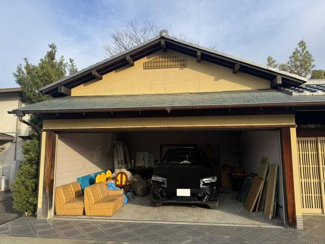 1983 10DK House on 1196sqm Corner Lot in Takamatsu, Kagawa - Main Image