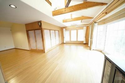 2LDK Wooden House with Hot Spring System in Shiraoi, Hokkaido — Image 22, Shiraoi, Hokkaido