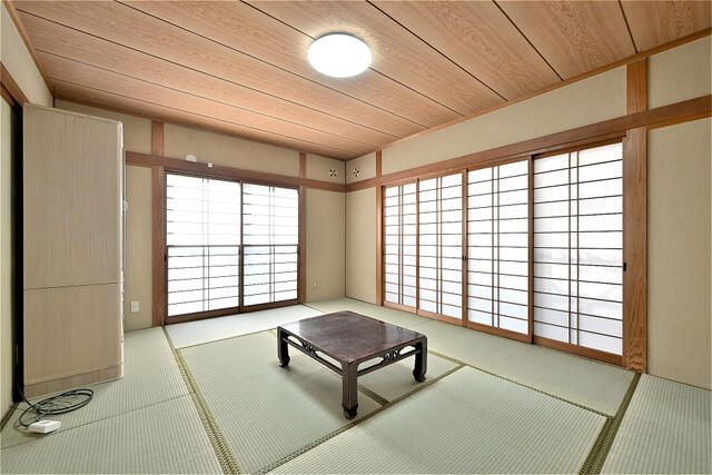6DK Detached House for Sale near Shinzu Station, Niigata - Thumbnail 2
