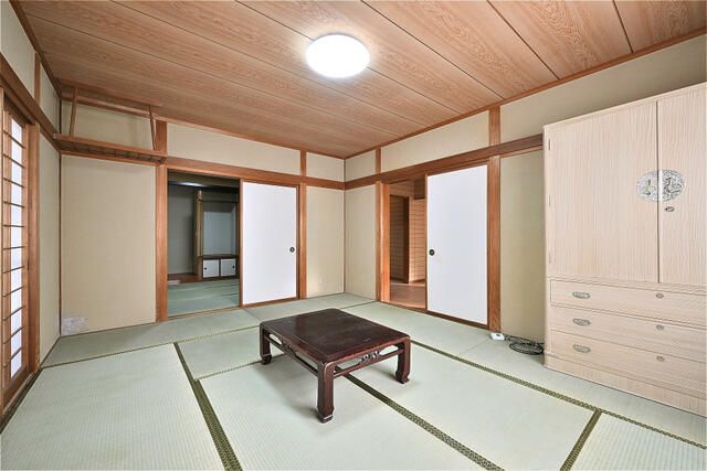 6DK Detached House for Sale near Shinzu Station, Niigata - Thumbnail 3