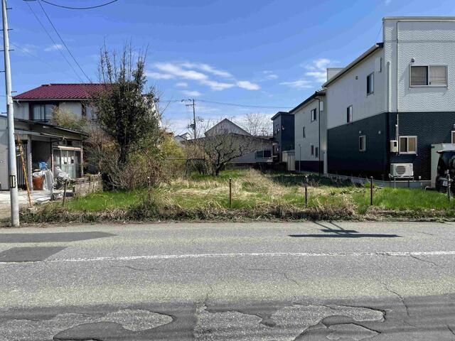 302.89 sqm Building Land for Sale in Tsuruoka, Yamagata - Thumbnail 4