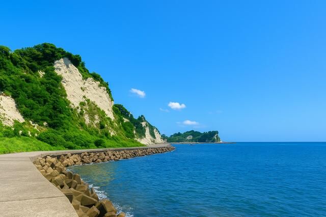 4LDK House with Large Garden & Deck in Isumi City, Chiba - Image 11