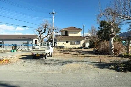 Flat Land for Sale in Fujikawa Town, Yamanashi with Fuyu Persimmon Tree - Thumbnail 4