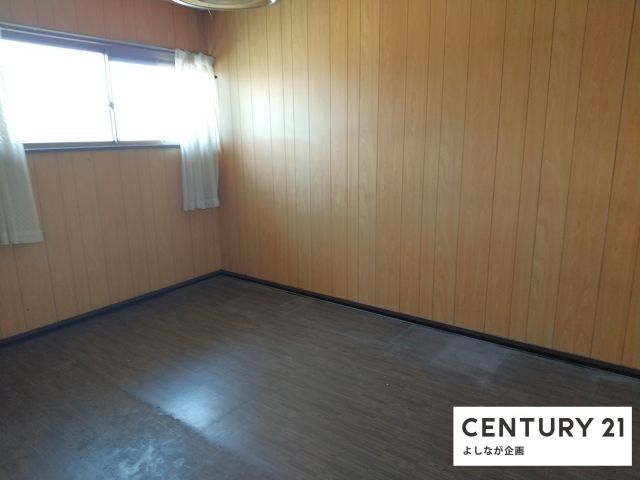 4LDK House for Sale in Kurate Town, Fukuoka | 282 sqm Land - Thumbnail 3