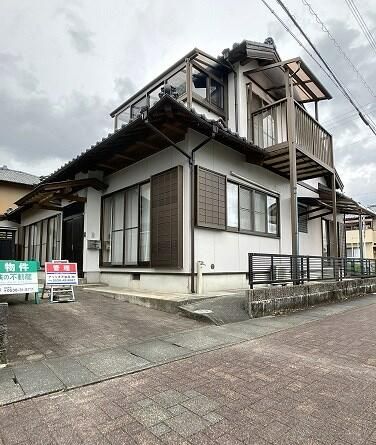 2001-Built 5DK House on Large Corner Plot in Fukuroi, Shizuoka - Image 7